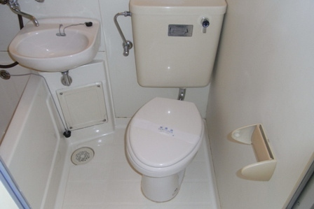 ダイドーメゾン御影Ⅱの浴室