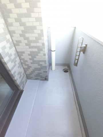 【バルコニー】