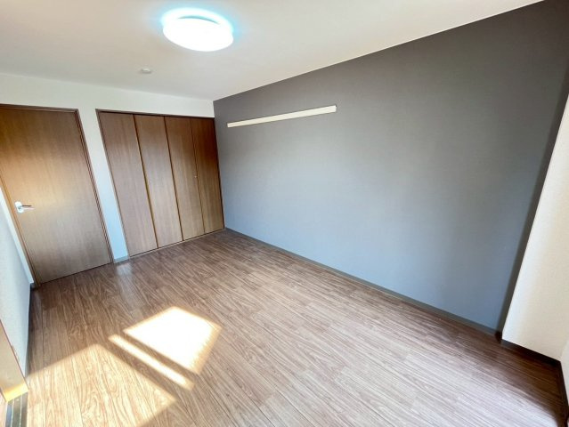 アベニールの洋室