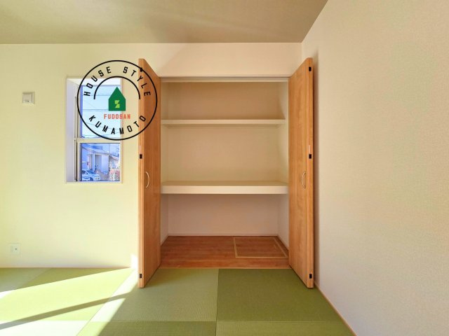 熊本市南区良町5丁目第1-4棟(4号棟)の内観：施工例|収納には困りません。