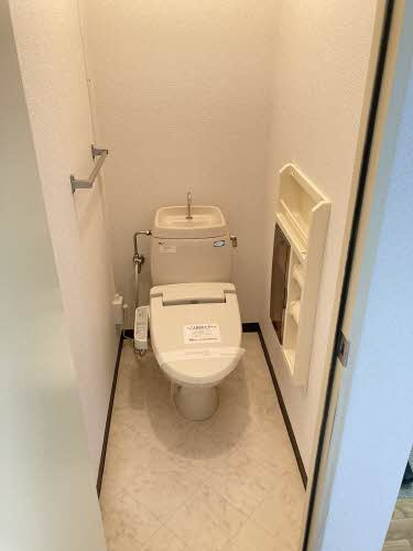 広島市南区向洋新町３丁目のアパートのトイレ|コンパクトで使いやすいトイレです