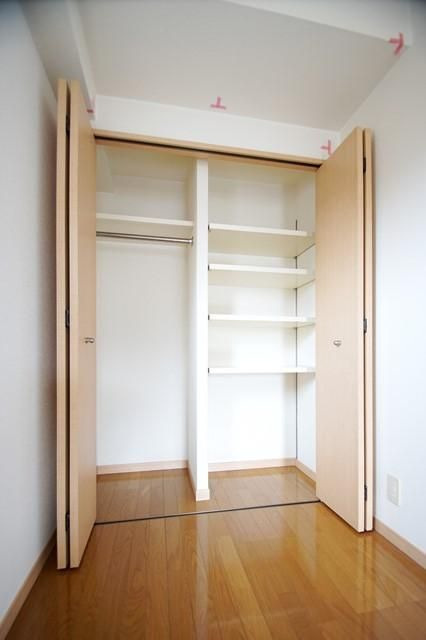 パセオ平尾の居間・リビング