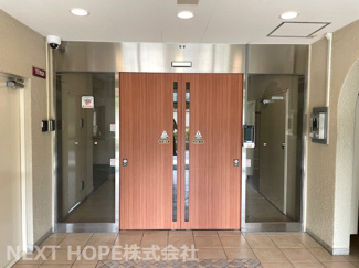  | 伊丹グリーンハイツ | エントランスはオートロックです♪女性の方も安心してお住まいいただけます！！