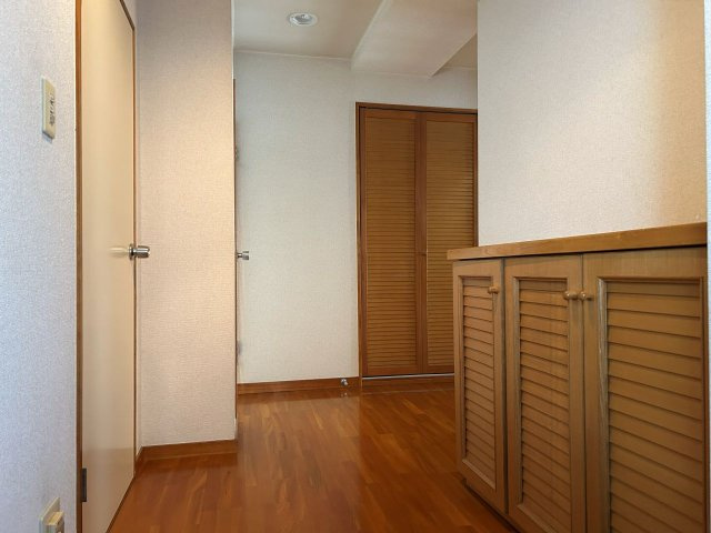 タワーリゾートマンション大手３階の玄関