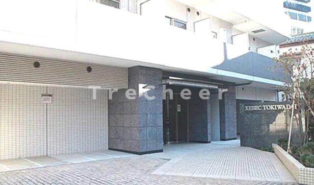 ジーベックときわ台のエントランス