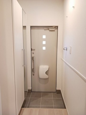 【玄関】 | フラットライク・おやま