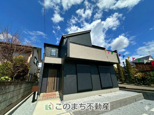 グラファーレ宇都宮市鶴田7期　1号棟の外観|本日ご内覧できます(*^^*)
お電話でのお問合せが非常にスムーズです！
現地直接集合のお待ち合わせも大丈夫です！
お気軽にお問合せ下さい(^^)/