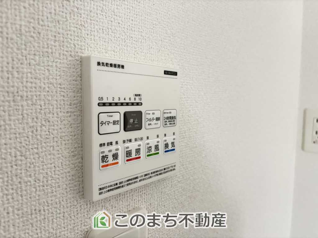 グラファーレ宇都宮市鶴田7期　1号棟の外観|ブラックを基調とした、落ち着きと高級感を感じさせるスタイリッシュな外観です。