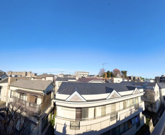 【展望】 | 周辺には、高層階の建物がないので、視線を遮ることがありません。ストレスフリーの景色を楽しめます！