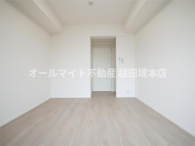 川崎市多摩区登戸新町の賃貸マンションの寝室