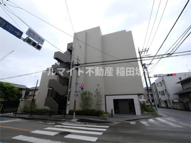 川崎市多摩区登戸新町の賃貸マンションの外観