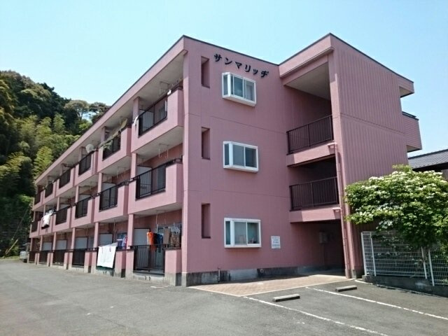 サンマリッチの外観