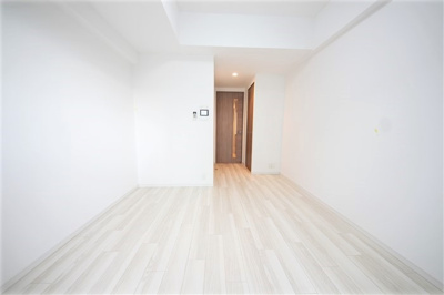 【洋室】 | M-RESIDENCE新大阪Garden