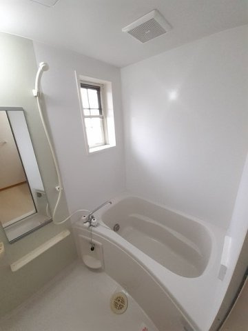 ジェネシス　Ⅱの浴室