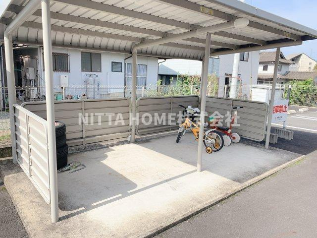 モンテレー L ・ K マンションのその他|屋根付きの駐輪場の無料で使用可能です◎