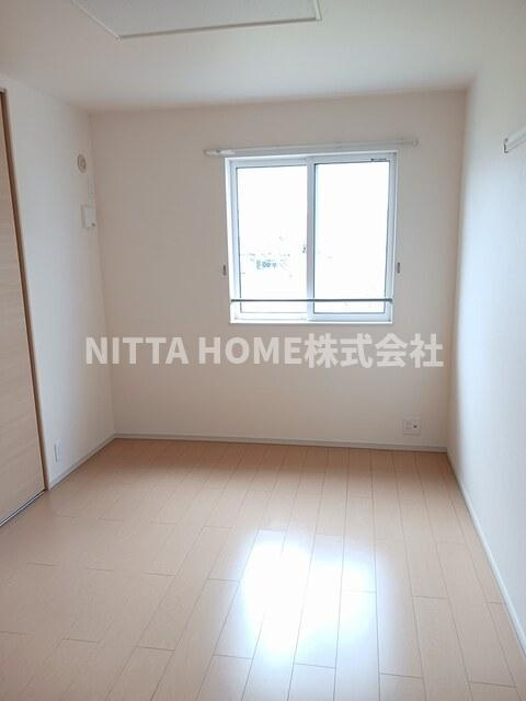 モンテレー L ・ K マンションの洋室|独立した洋室が２室あります★