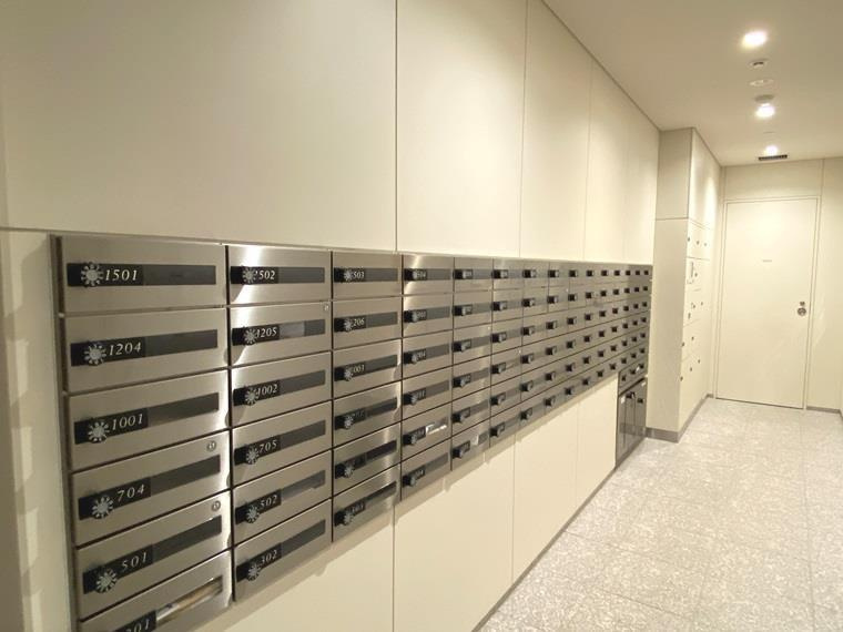 プラウド本郷ヒルトップのロビー