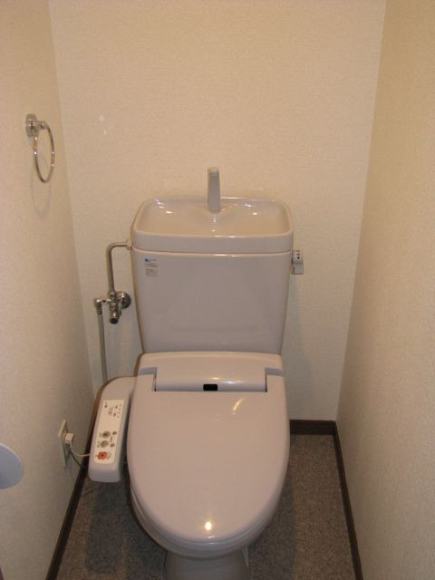 ロイヤル天神東のトイレ