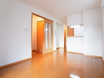 【居間・リビング】 | メゾン・シンフォニーＡ