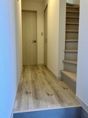 南台戸建のロビー