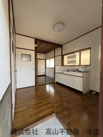 宮前荘の居間・リビング