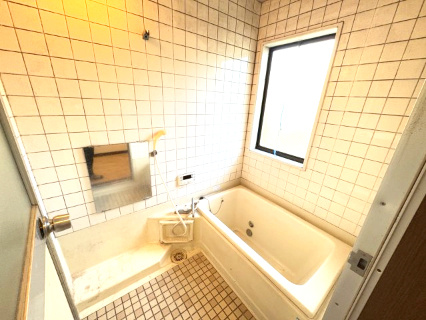 東松山市東平　中古戸建の浴室