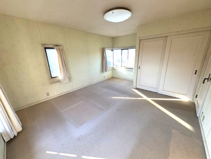 東松山市東平　中古戸建の洋室|２階 洋室（西側）