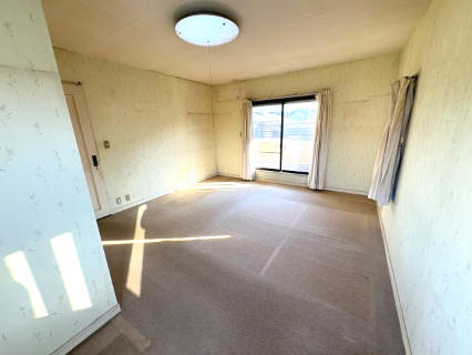 東松山市東平　中古戸建の洋室|２階 洋室（西側）