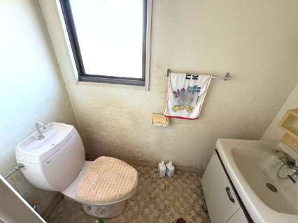 東松山市東平　中古戸建のトイレ|２階 トイレ