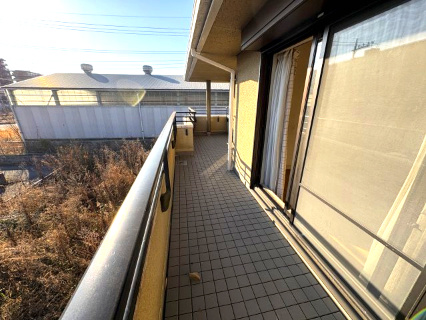 東松山市東平　中古戸建のバルコニー