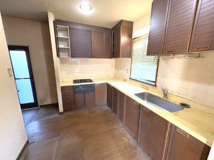 東松山市東平　中古戸建のキッチン