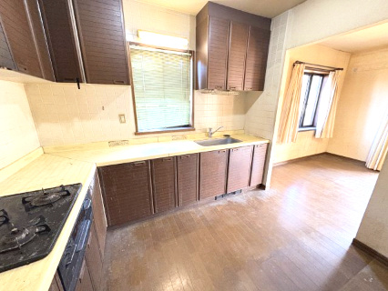 東松山市東平　中古戸建のキッチン