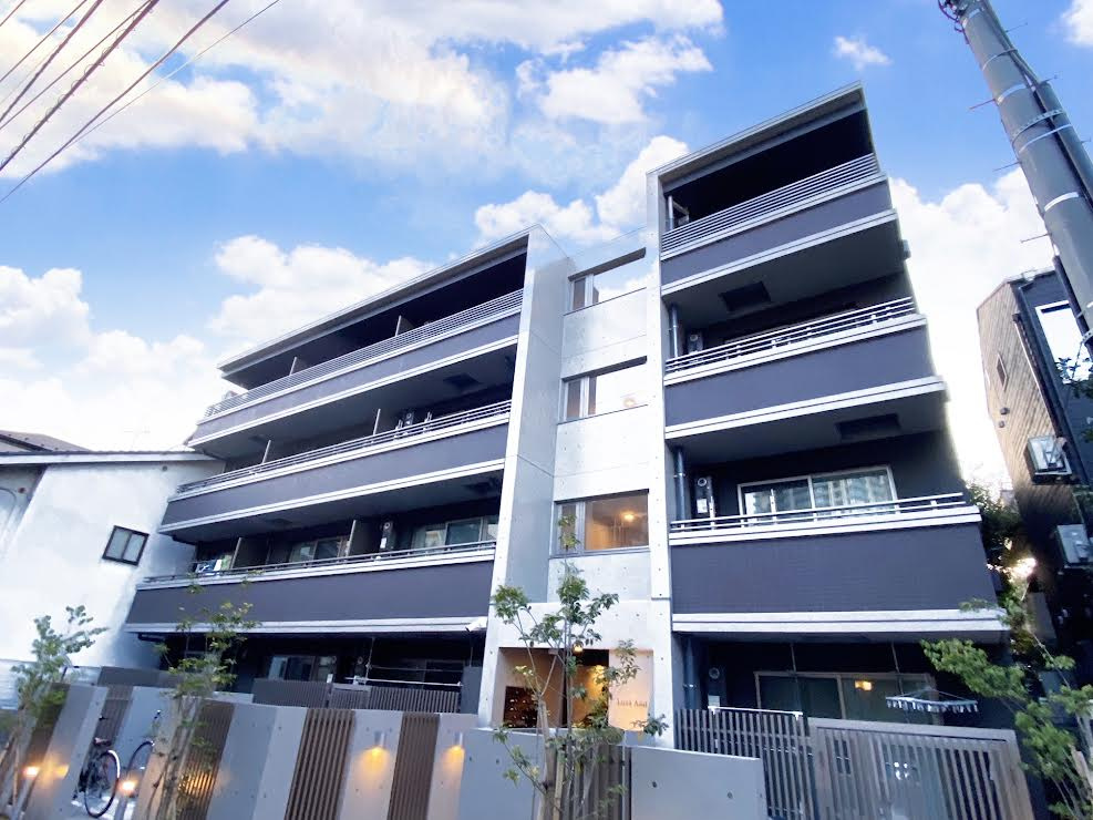 Luna Azul(ルナアズール)の外観