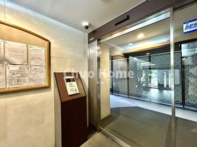 【防犯設備】 | 洋伸東大島マンション | 【オートロック】オートロックシステムでセキュリティ充実。当たり前ですが、安全で安心して暮らすのって大事ですよね。