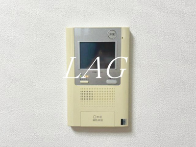 【セキュリティ】 | カサ・ド・アマリア | モニター付きインターホンです。