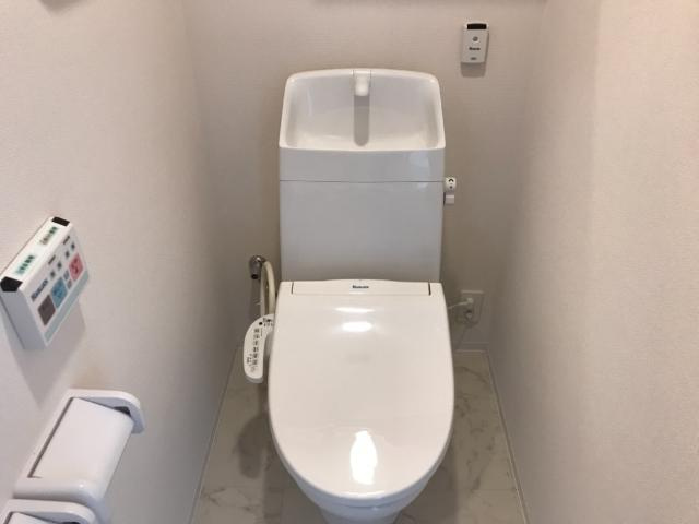 カーサ　ミルフィーユのトイレ|シャワー付トイレ