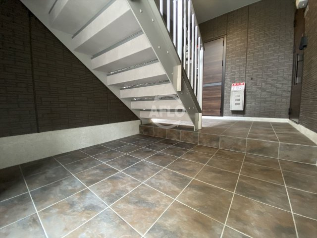 大山蓮華　苗代小学校区のロビー|大山蓮華　ロビー