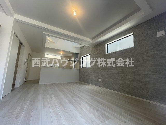 【仲介手数料無料】所沢市青葉台５期　全２棟　２号棟　新築住宅は西武ハウジング　の居間・リビング