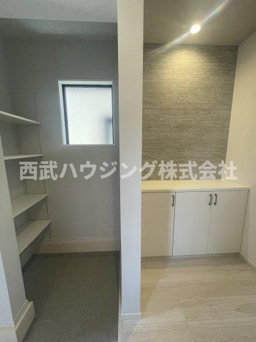【仲介手数料無料】所沢市青葉台５期　全２棟　２号棟　新築住宅は西武ハウジング　の玄関