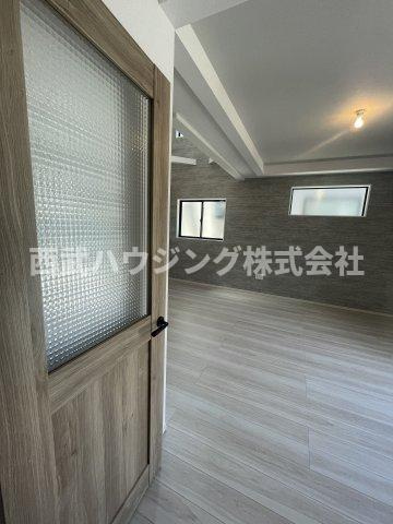 【仲介手数料無料】所沢市青葉台５期　全２棟　２号棟　新築住宅は西武ハウジング　の居間・リビング