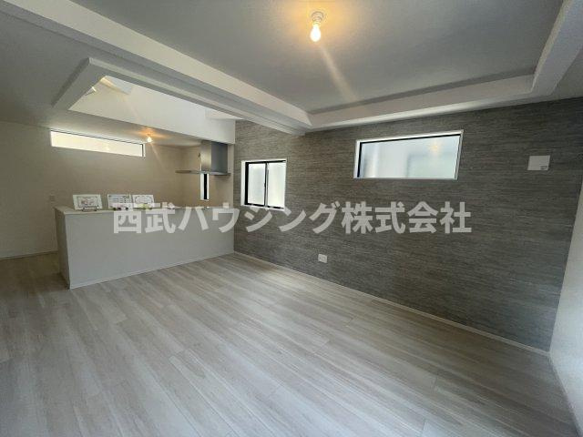 【仲介手数料無料】所沢市青葉台５期　全２棟　２号棟　新築住宅は西武ハウジング　の居間・リビング