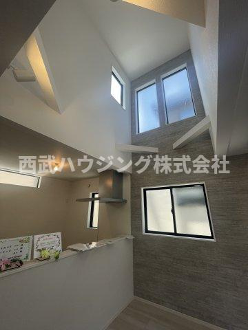 【仲介手数料無料】所沢市青葉台５期　全２棟　２号棟　新築住宅は西武ハウジング　の居間・リビング