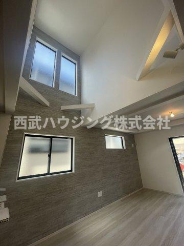 【仲介手数料無料】所沢市青葉台５期　全２棟　２号棟　新築住宅は西武ハウジング　の居間・リビング