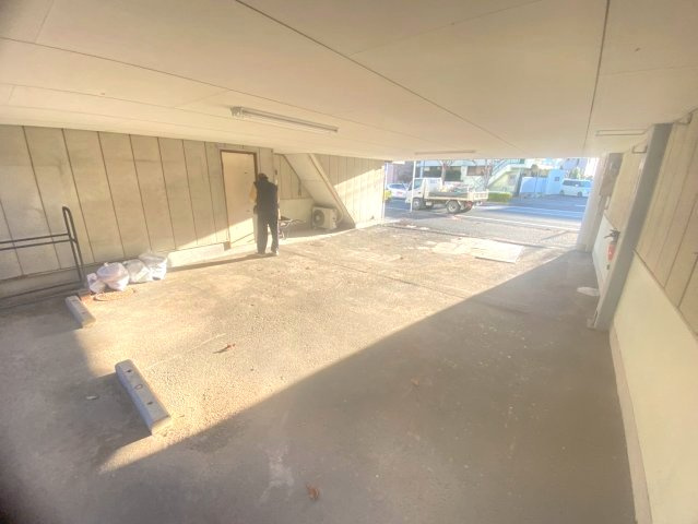 豊橋市前田南町貸店舗の駐車場