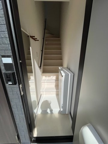 プライムガーデン千歳烏山の玄関