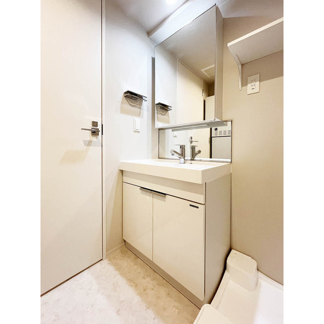 ラ・ペルラ下北沢の洗面所