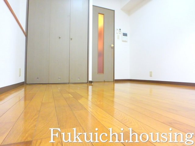 ウィンベルソロ世田谷赤堤の寝室