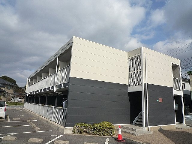 レオパレスＭ．Ｎの外観