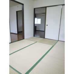 グリーンハイツの和室