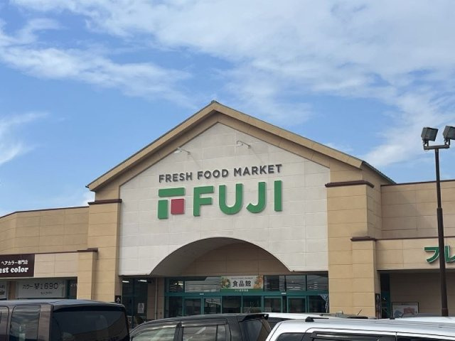 レオパレスＲ　ヴィレッジの周辺